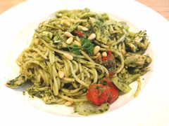 松子鸡肉罗勒意面-必胜客(花舞大唐博物馆店)