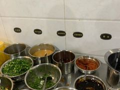 自助调料区-牛一煲美食(江高店)