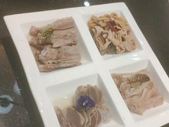 -香山湖家家宴(中山陵店)