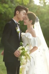 -喜爱高定婚纱摄影
