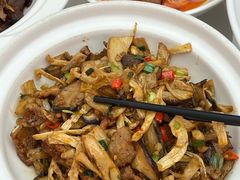 -赛格国际购物中心(小寨店)