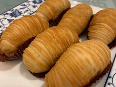 榴莲千丝酥-稻香酒家·34年老字号·港式粤菜(汉街店)