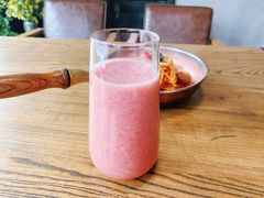 鲜榨草莓汁-LYFATTI 莱芙缇(赣水路店)