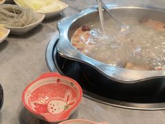 -光头药膳鸡(莱茵小镇店)