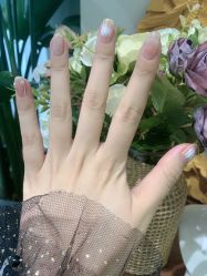 -蜜丝卡伦美甲美睫半永久
