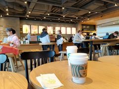 大堂-星巴克(杭州嘉里中心4F店)