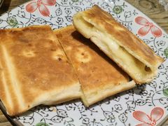 甜奶酪馅饼-格日勒阿妈蒙古厨房(大召店)