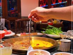 -小天鹅火锅·一线江景洪鼎旗舰店(洪崖洞店)