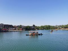 -茅山东方盐湖城景区