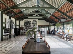 -喜洲吧·江畔老船厂·庭院餐厅(喜临院店)