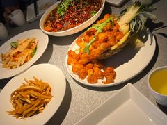 -荣品荟·融合餐厅(月湖广场店)