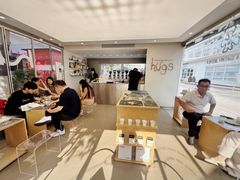 -HUGS coffee(东区店)