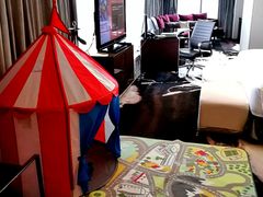 -广州天河希尔顿酒店