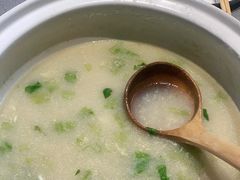 -四点金粥底火锅(沂州里店)