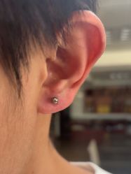 -冰岛刺青·手工穿孔·耳洞吧·专业喜纹身