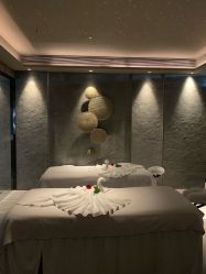 -Bollins波林丝•专研护发中心