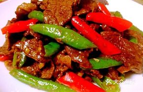 Pickled Vegetable Stir-Fried Pig's Trotter