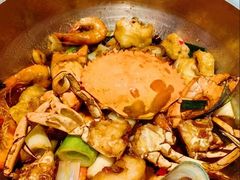 -七欣天香辣蟹火锅(闵行浦江欢乐颂店)
