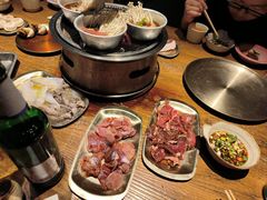 -鑫釜山海鲜烧烤(鑫丰国际店)