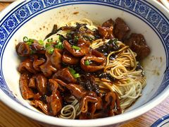 -沪西老弄堂面馆(定西路店)