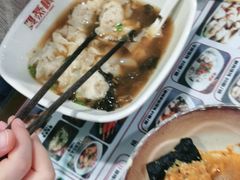 -双燕楼·手工馄饨·汤面小吃(世纪汇店)