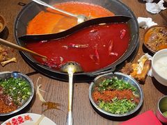 -萍姐火锅·公路夜市(武汉首店)