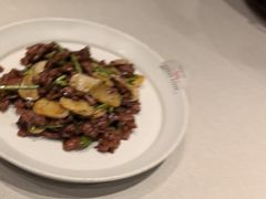 -京味斋·北京烤鸭(北京南站洋桥店)