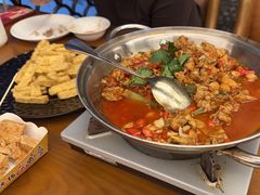 -饭怕鱼·黄焖鲟龙鱼(湖大店)