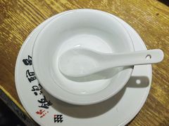 -鱼头泡饭·湖北菜·非物质文化遗产(岳家嘴总店)