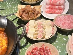 -五里关火锅(上海鑫耀·光环Live店)