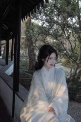 -一揽芳华汉服旗袍体验馆(拙政园店)