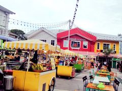 -滨海尚泰美食广场