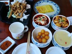 -炉小二铜锅牛蛙•川湘菜(三里屯店)