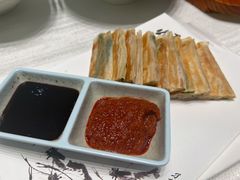 葱包烩-柒园·三十年创意杭帮菜(龙湖滨江天街店)