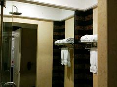 -南洋冠盛酒店(广州天河公园地铁站店)