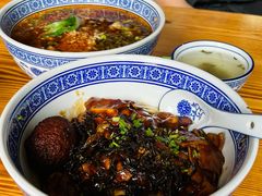 蛤蜊猪肝面-沪西老弄堂面馆(定西路店)