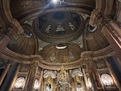 -皮拉尔圣母圣殿主教座堂