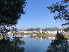 -婺源月亮湾