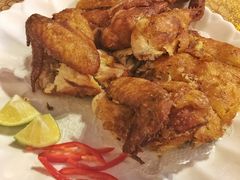 招牌炸鸡-伊萨娜印尼餐馆