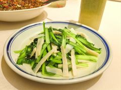 -八府香鸭·啫啫煲(华山路店)