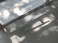 -胶囊画廊