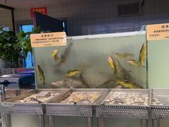 -金滏山烤肉·海鲜·火锅自助餐厅(襄阳万达店)