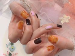-吉吉靓甲美睫