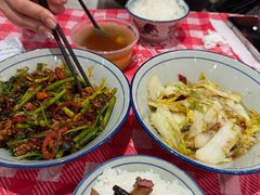-荆九爷爆炒桥头三嫩(云南北路店)