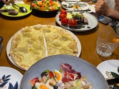 -JINNS锦时 steak&pizza(浸信会礼拜堂旧址店)