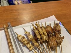 -京狮炙燥·精酿烧烤(首经贸店)