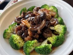 章葱烧海参-老牌坊鲁菜名店(聊城美食岛店)