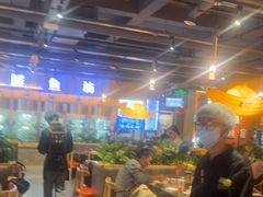 -老船舫·现做活鲜鱼馆(东郊记忆店)