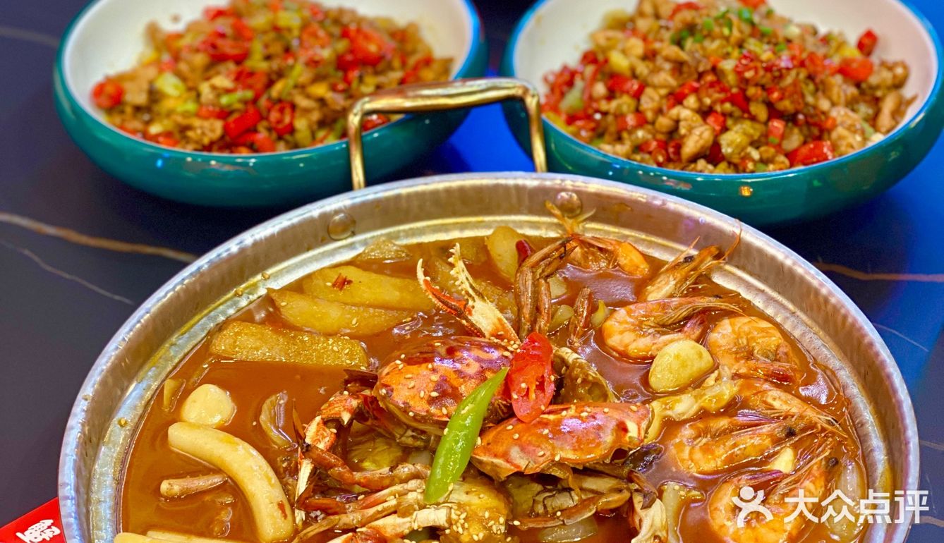 潮人必去打卡美食宝藏店铺｜蟹四爷
