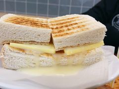 鮮油奶多-华嫂冰室(尖沙咀店)